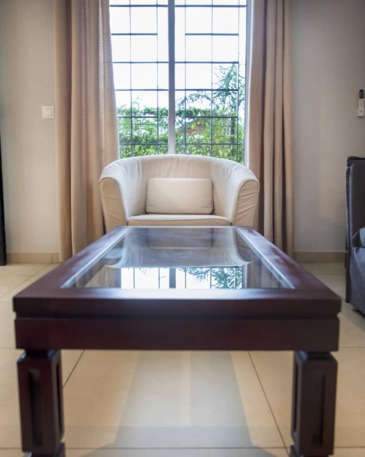 Riad Prince Louis Yaounde Exterior photo